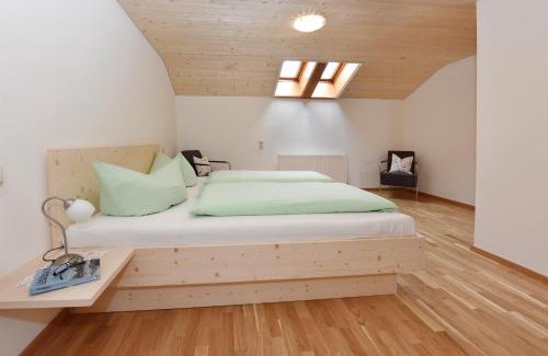 Schruns Apartamento | Hof im Feld