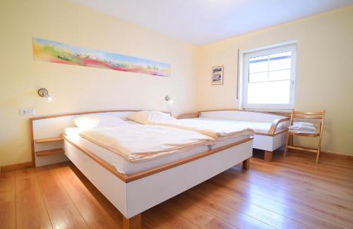 Niederberndorf Apartamento | Hof Köhne - Altes Bauernhaus - Wohnung Pony