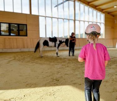 Niederberndorf Apartamento | Hof Köhne - Altes Bauernhaus - Wohnung Huhn