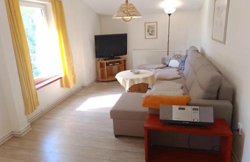 Saal Apartamento | Hof Kranichweide, Ferienwohnung "Hrimfaxi"