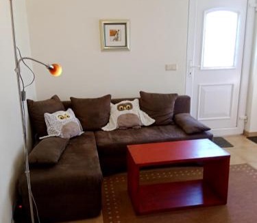 Saal Apartamento | Hof Kranichweide, Ferienwohnung "Granilager"