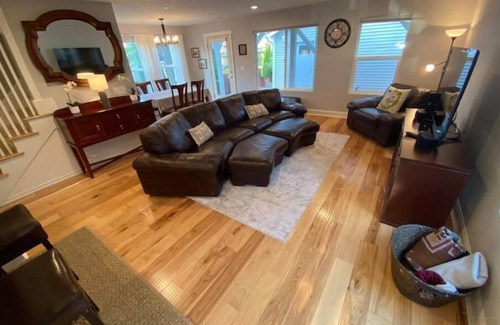 Dupont Casa | Hoffman Hill Flat