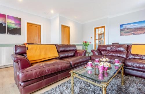 Inverurie Casa | Hogholm Farmhouse