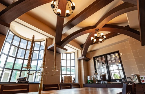 Wujie Cama Y Desayuno | Hogwarts Castle Guest House