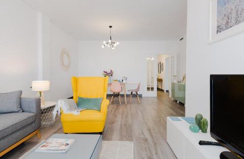 Poligono Alameda Apartamento | Hola Málaga Premium Centro
