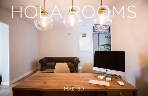 Embajadores Casa | Hola Rooms