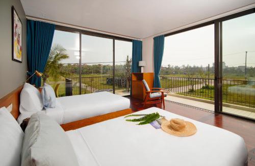 Cua Đai Casa | Hola Villa 1 by Ovui