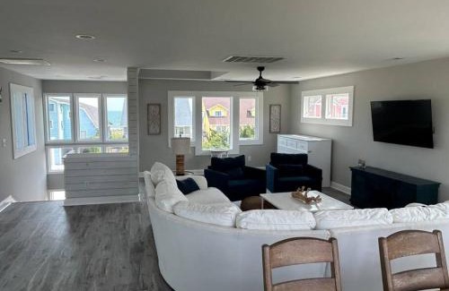 Holden Beach Casa | Holden Beach House Second Row with surround views!