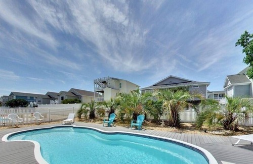 Holden Beach Casa | Holden On' South 4 Bedroom Home by RedAwning