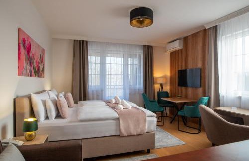 Sarvar Apartamento | Holdvirág Hotel