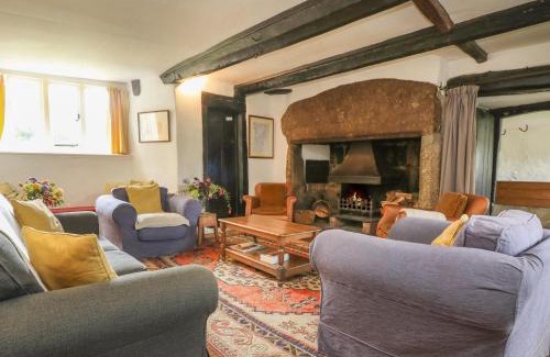 Sticklepath Casa | Hole Farm