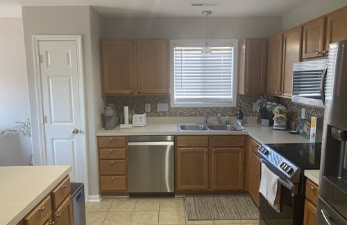 Winston - Salem Casa | Hole-In-One! 3BD on Golf Course!