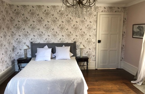 Saint-Hilaire-de-Loulay Otro | Holiday in a castle