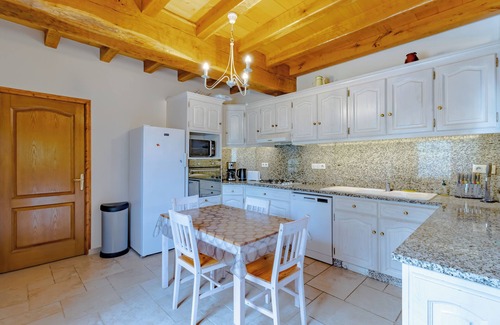 Prats-de-Carlux Casa | Casa de vacaciones 'Maison Les Tilleuls' con terraza privada, jardín privado y Wi-Fi
