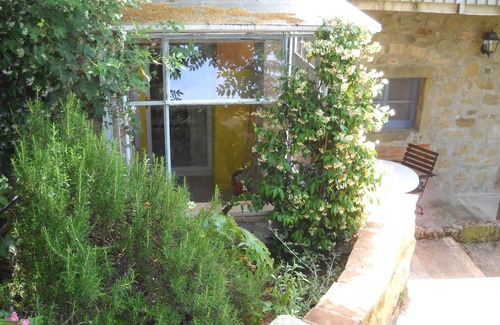 Collesanto Apartamento | Apartamento La Mimosa en Villa La Rogaia, casa de campo Lago Trasimeno