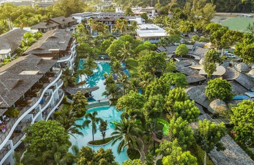 Ao Nang Hotel | Holiday Ao Nang Beach Resort, Krabi