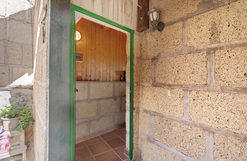 Granadilla de Abona Apartamento | Apartamento vacacional "Casa Killa" con vistas al mar, terraza y jardín compartido