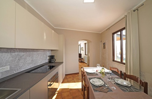 Arias Apartamento | Apartamento Maison du Pralonc - LAGO con vistas al lago y montaña, jardín y terraza; mascotas