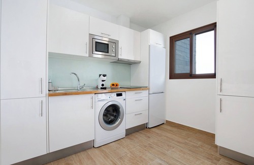 Puerto del Rosario Apartamento | Apartamento vacacional "Crepusculo" con vistas a la montaña, terraza y Wi-Fi