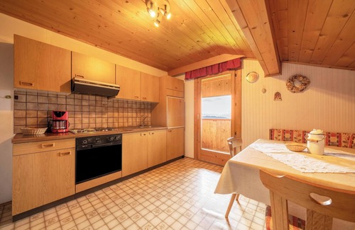 Verano Apartamento | Apartamento vacacional "Rotsteinhof Bergblick" con balcón y Wi-Fi