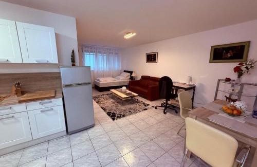 Moerfelden-Walldorf Apartamento | Holiday Apartment in Mörfelden-Walldorf