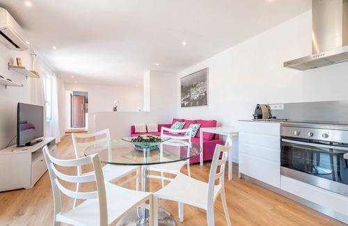 Puerto de Soller Apartamento | Apartamento vacacional Los Olivos con Wi-Fi y balcón