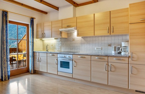 Fie allo Sciliar Apartamento | Apartamento vacacional "Oberpatiglhof - Anna" con vistas a la montaña, terraza compartida y Wi-Fi