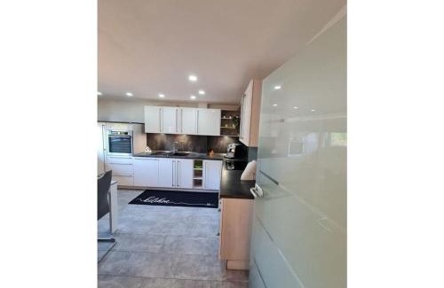 Hinterweidenthal Casa | Holiday apartment Glockenhorn