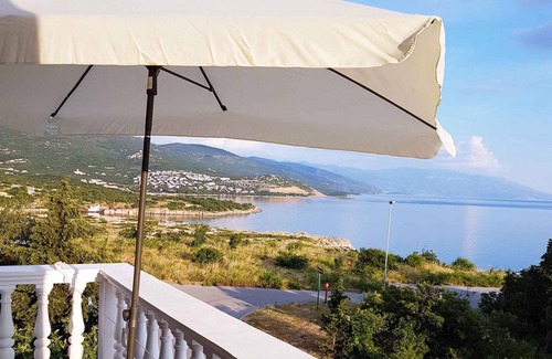 Povile Apartamento | Holiday apartment 70 m from the sea