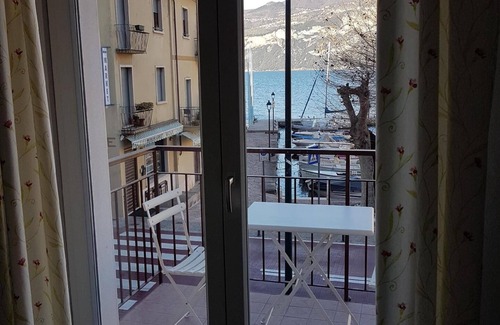 Porto Apartamento | Apartamento de vacaciones Brenzone para 1 - 2 personas - Apartamento en casa unifamiliar o plurifami