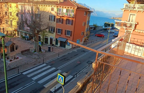 Porto Apartamento | Apartamento de vacaciones Brenzone para 1 - 5 personas con 2 dormitorios - Apartamento en casa unifa