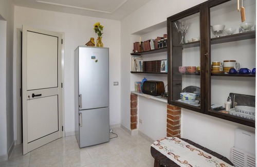 Marina di Caronia Apartamento | Holiday Apartment "Casa Marina" with Sea View & Wi-Fi