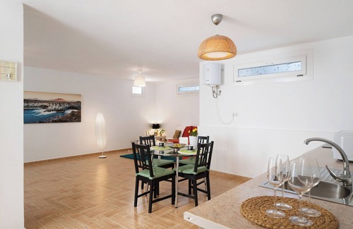 La Santa Apartamento | Apartamento vacacional 'Casa Rosi' con terraza privada y Wi-Fi