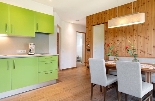 Kastelruth Apartamento | Apartamento vacacional "Cornelia Latsche" con vistas a la montaña, terraza y Wi-Fi