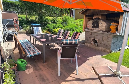 Dietersweiler Apartamento | Holiday Apartment Schäfer with Shared Terrace, Communal Garden and Wi-Fi