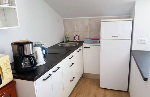 Drasnice Apartamento | Apartamento de vacaciones Drasnice para 1 - 4 personas con 1 dormitorio - Apartamento en casa unifam