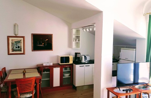 Drasnice Apartamento | Apartamento de vacaciones Drasnice para 1 - 4 personas con 1 dormitorio - Apartamento en casa unifam