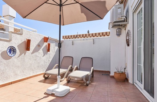Torrox Costa Apartamento | Apartamento vacacional 'Casa Cox Laguna Beach Torrox Costa' con vistas al mar