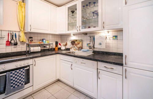 Riederau Apartamento | Apartamento vacacional 'Ferienwohnung Marianna' cerca del lago con jardín compartido y Wi-Fi