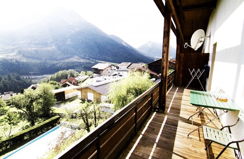Telfes im Stubai Apartamento | Apartamento de vacaciones para 4 pers con BALCON, PISCINA, JARDIN, teleféricos en verano gratis