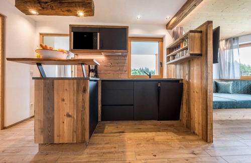 Terento Apartamento | Apartamento vacacional 'Forchnerhof Apt 2' con vistas a la montaña, jardín compartido y Wi-Fi