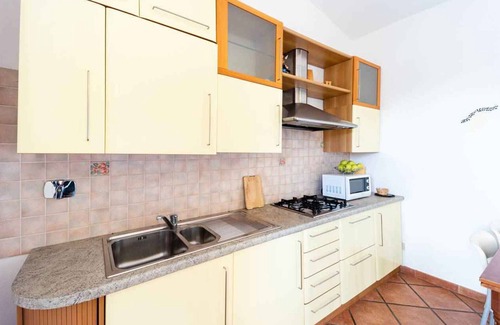 Torrazza Apartamento | Holiday apartment in a farmhouse with swimming pool