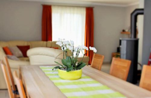 Zell am Harmersbach Apartamento | Holiday apartment in the rose garden