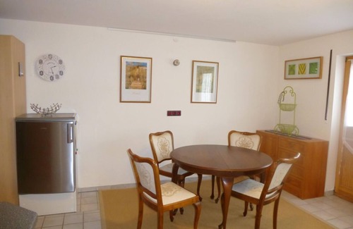 Saarburg Apartamento | Apartamento "Jung im Johannisborn" - Apartamento