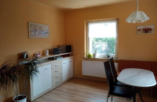 Graupa Apartamento | Apartamento familiar Leube - apartamento, ducha, aseo, 2 dormitorios