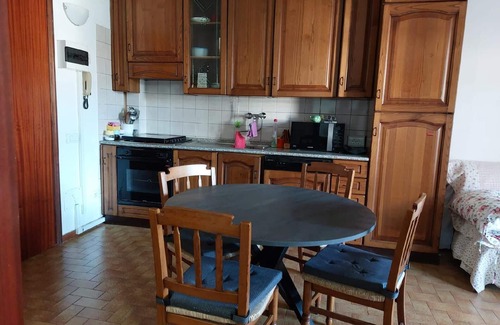 Ronchi Apartamento | Apartamento de vacaciones Massa para 4 personas con 1 dormitorio - Apartamento en casa unifamiliar o