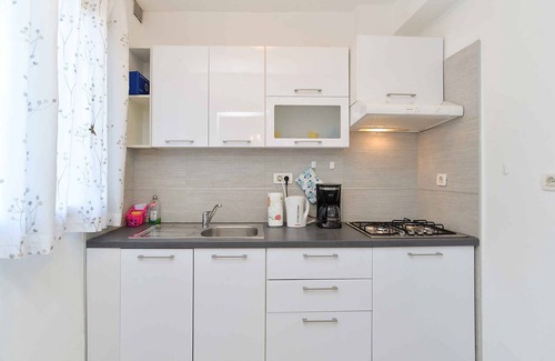 Mali Maj Apartamento | Apartamento vacacional en la parte tranquila de Porec