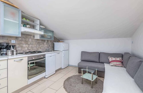 Klimno Apartamento | Apartamento vacacional 100m de la playa con vistas al mar