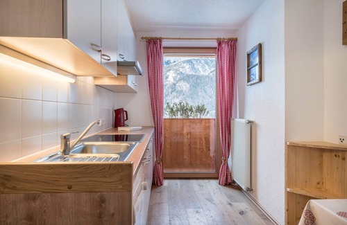 Cadipietra Apartamento | Apartamento vacacional "Mountainfarm Innertrein Wiese" con vistas a la montaña, balcón y Wi-Fi