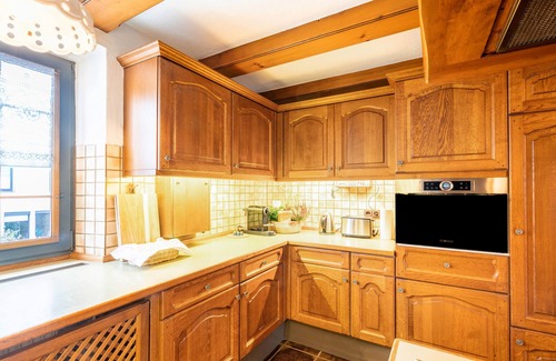 Dachau District Apartamento | Apartamento vacacional 'Munich Hideaway' con jardín privado y balcón